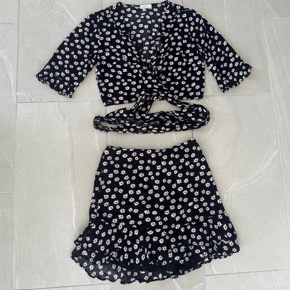 Market Flower Ruffle Skirt Set - Picture 3 of 3